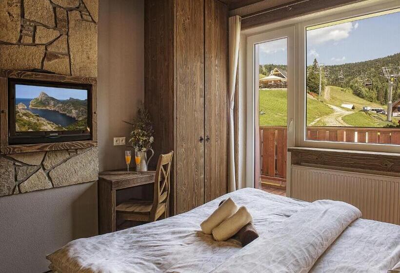 Номер Стандарт с Балконом, Grand Hotel Bachledka Strachan