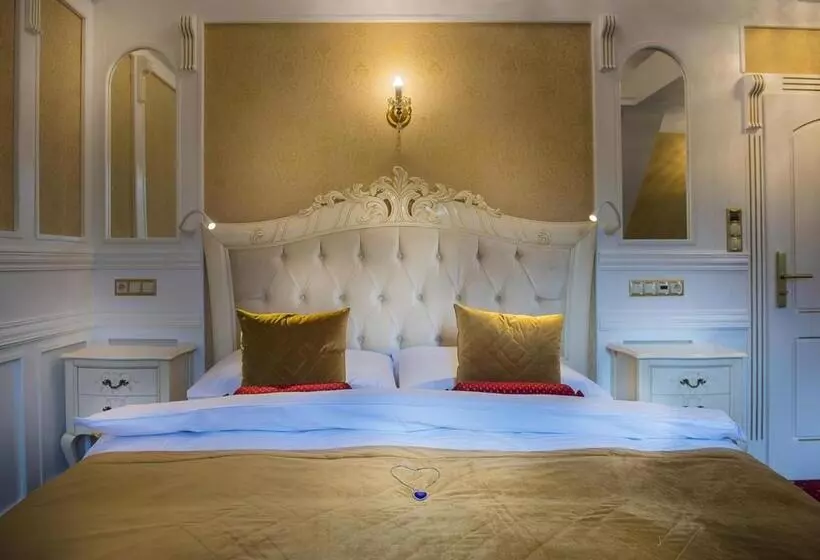 اتاق خانوادگی با چشم‌انداز کوه, Grand Hotel Bachledka Strachan