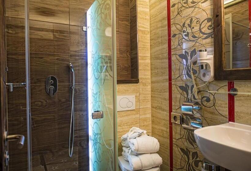 Номер Стандарт с Балконом, Grand Hotel Bachledka Strachan