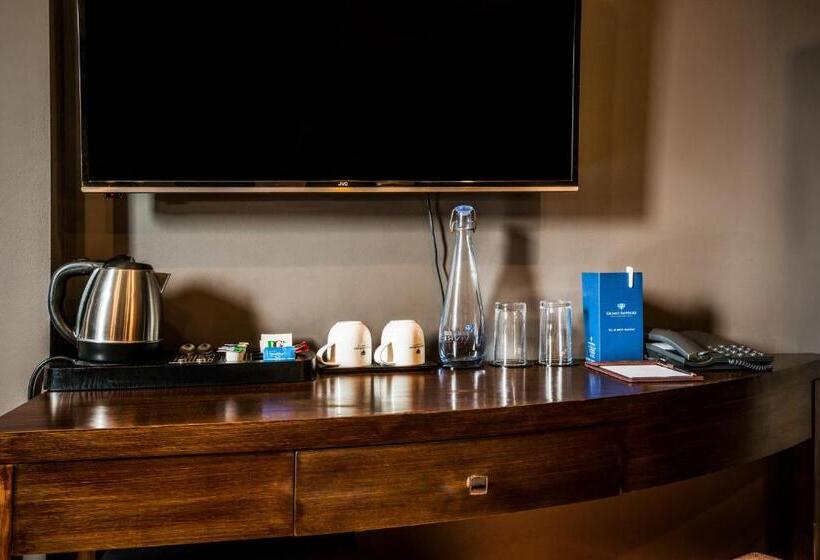 Executive Kamer, Grand Sapphire Hotel & Banqueting