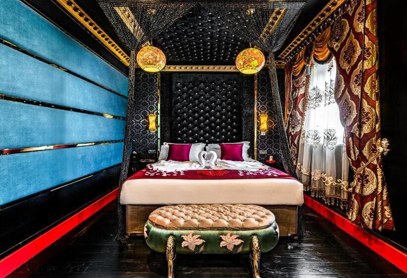 디럭스 룸, Grand Sapphire Hotel & Banqueting