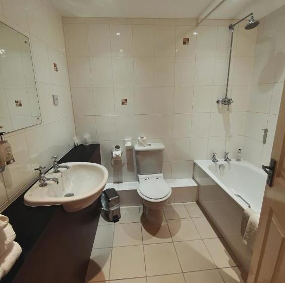 스탠다드 룸, Cave Castle