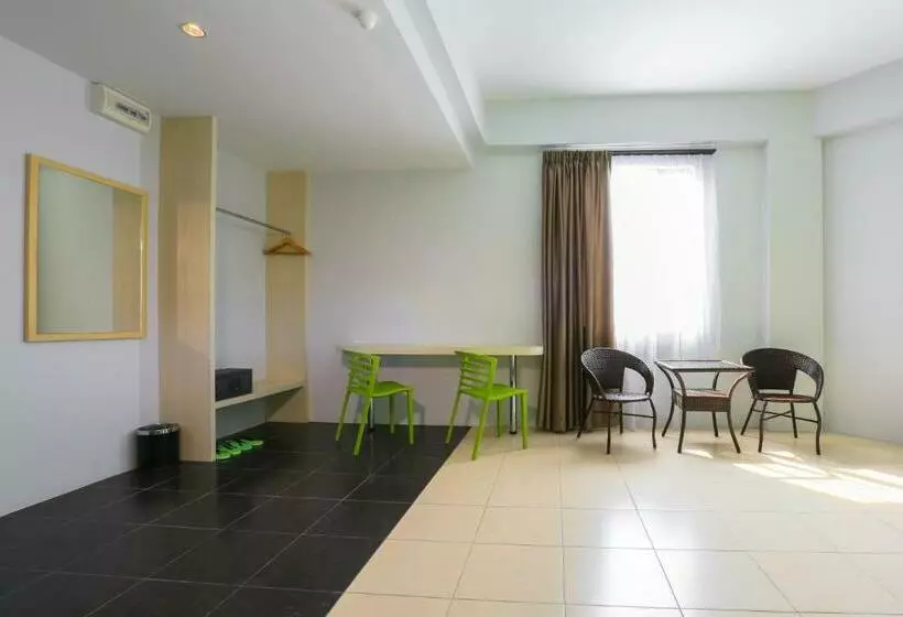 Quarto Familiar Deluxe, Temasek