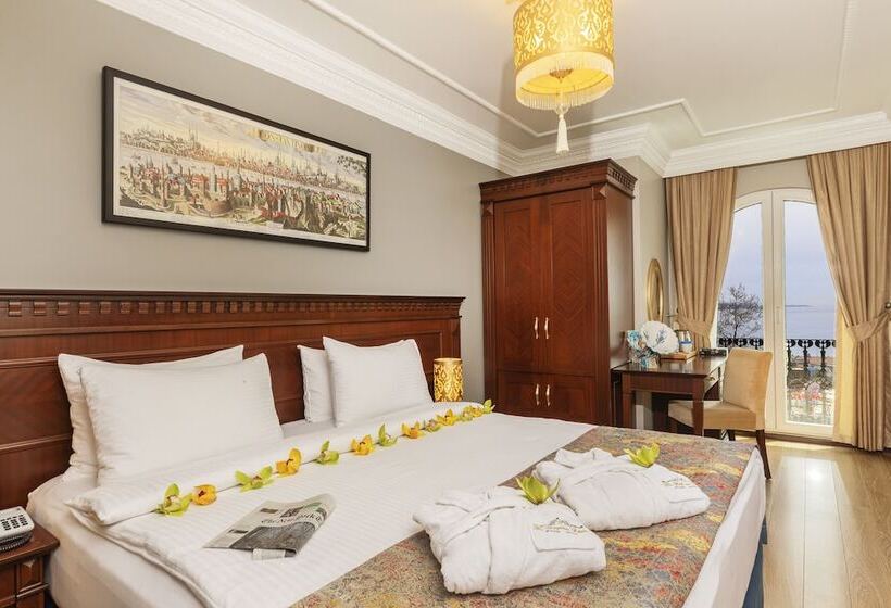 オーシャンビューデラックスルーム, The Magnaura Palace