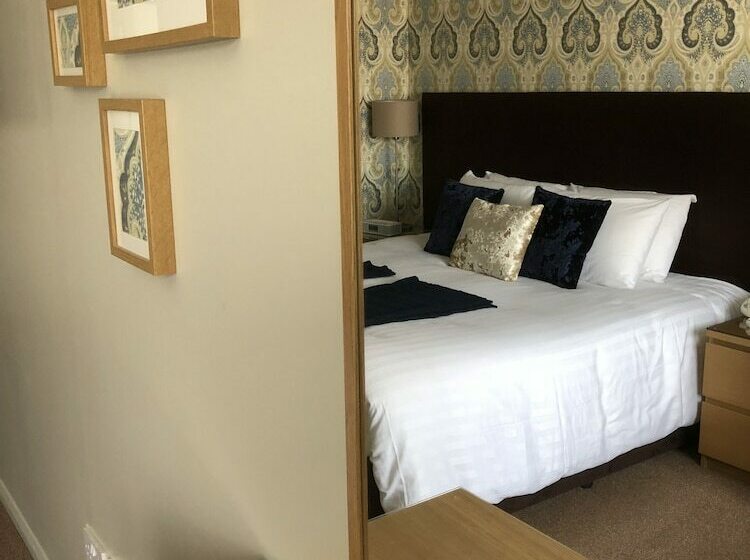 Номер Стандарт, Virginia Court