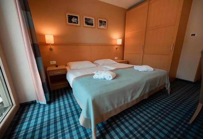 اتاق استاندارد, Wellness Hotel Montis