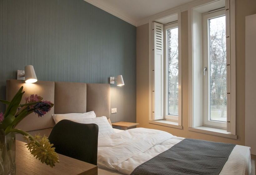 标准单人间, Baltica Residence