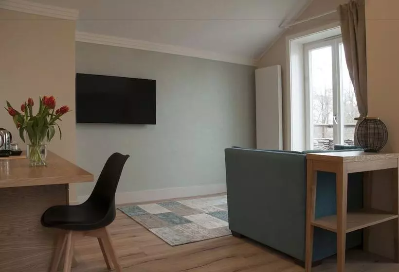 バルコニー付き１ベッドルームアパートメント, Baltica Residence