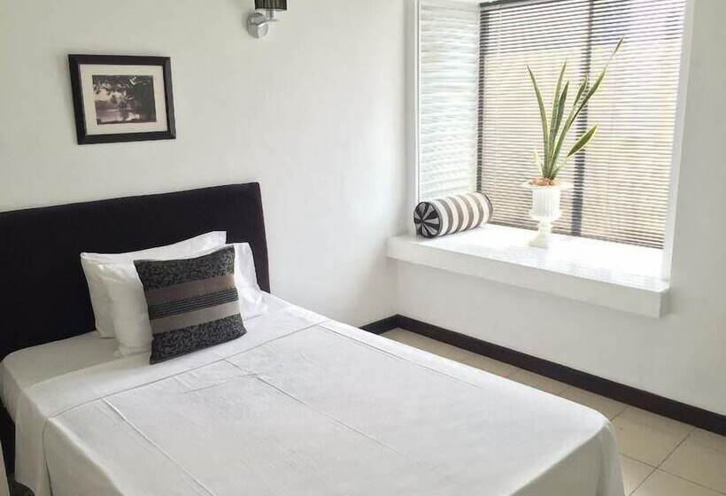 스탠다드 싱글 룸 공동욕실, Cj Villas