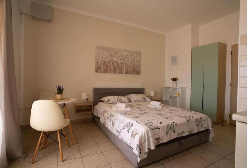 Студия Стандарт Вид на Море, Apartments & Rooms Petra