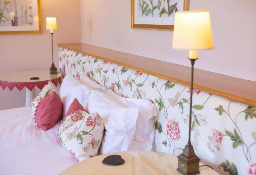 Номер Deluxe, The Old Hall Ely