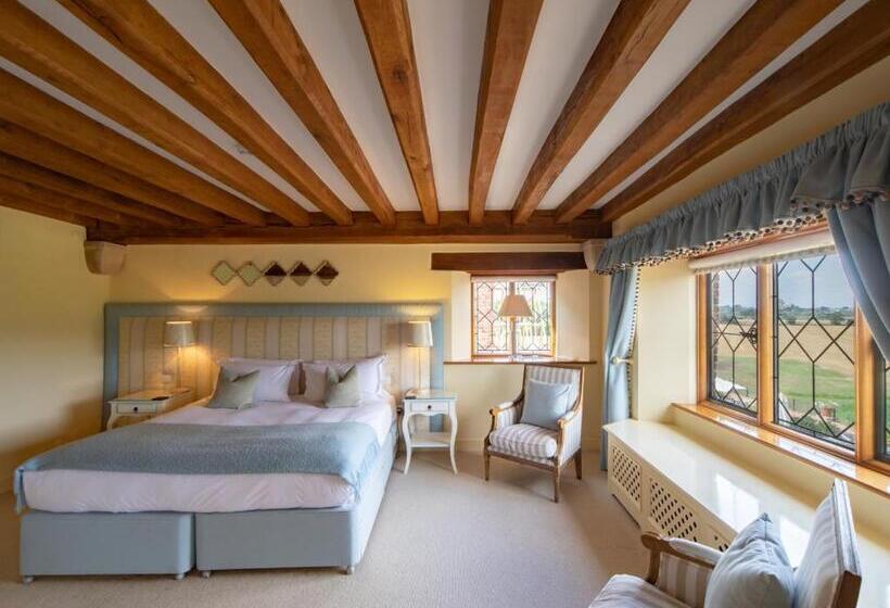 חדר דלוקס, The Old Hall Ely