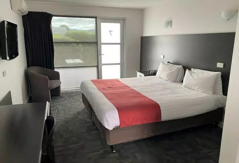 スーペリアールーム, Brighton Hotel Motel