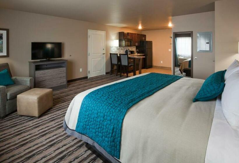 Полулюкс Кровать Кинг, Grandstay Hotel & Suites Valley City