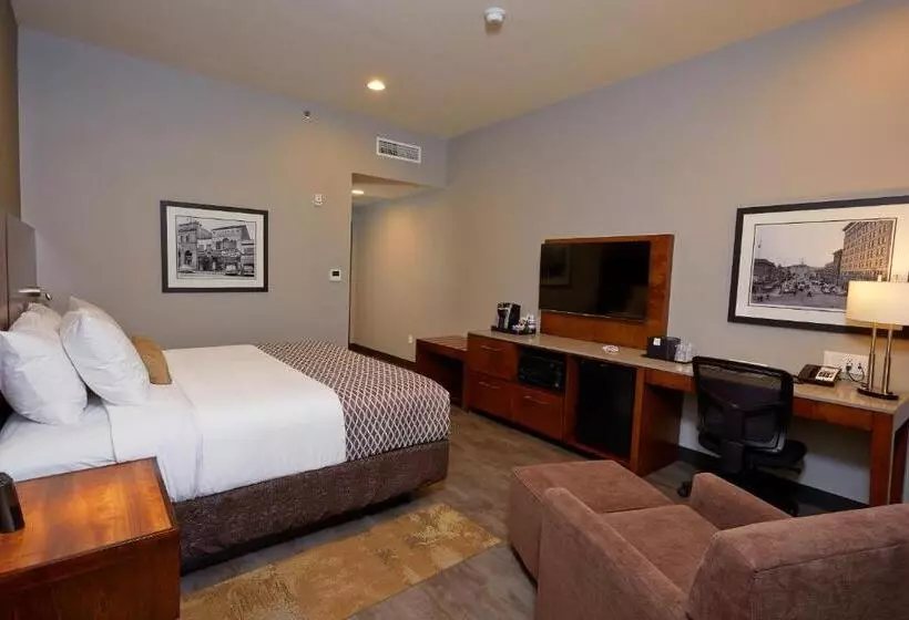 身障者適用キングサイズベッドルーム, Best Western Plus East Side
