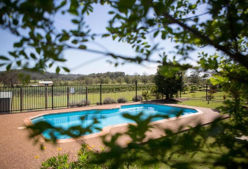 标准间, Bluebush Estate