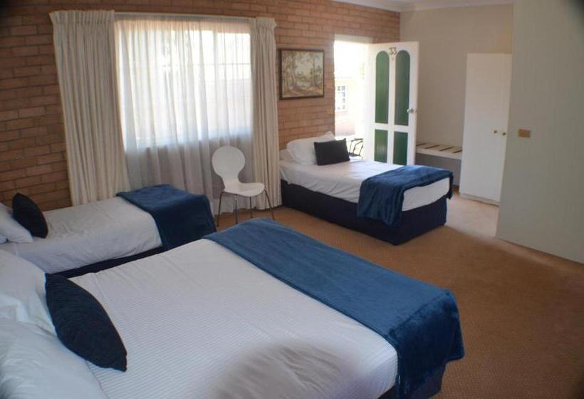 Семейный Номер, Deer Park Motor Inn Armidale