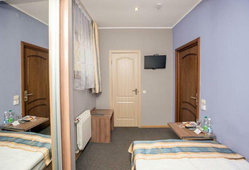 غرفة إقتصادية, Lviv Central Jam