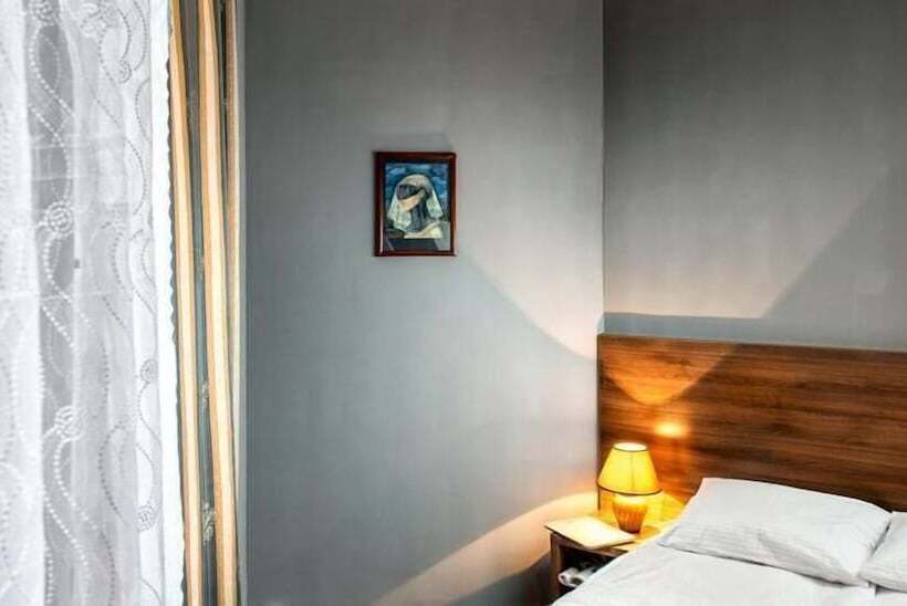 غرفة إقتصادية, Lviv Central Jam