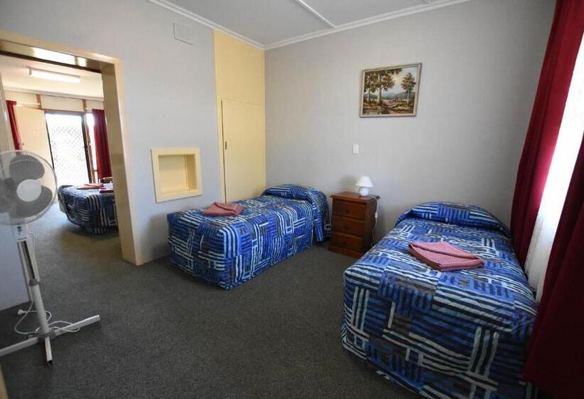 패밀리 룸, Murray Bridge Motor Inn