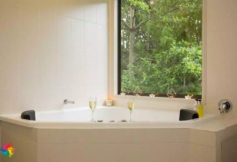 ガーデンビューの１ベッドルームビラ, Tranquil Getaways On Obi Maleny