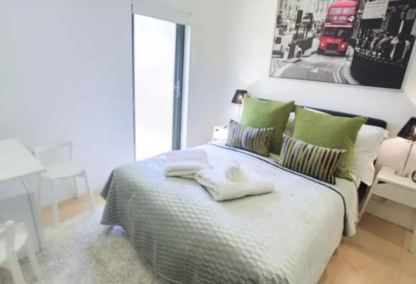 سوییت, Room Home Stay