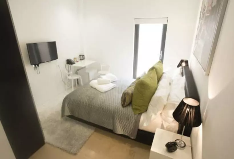 سوییت, Room Home Stay
