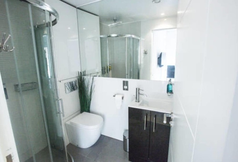 إستوديو ديلوكس, Room Home Stay