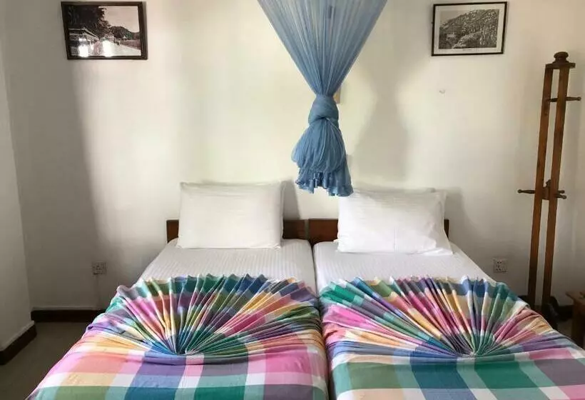 Standardzimmer, Sharon Inn