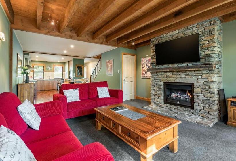 Апартаменты 2 Спальни, Wanaka Luxury Apartments