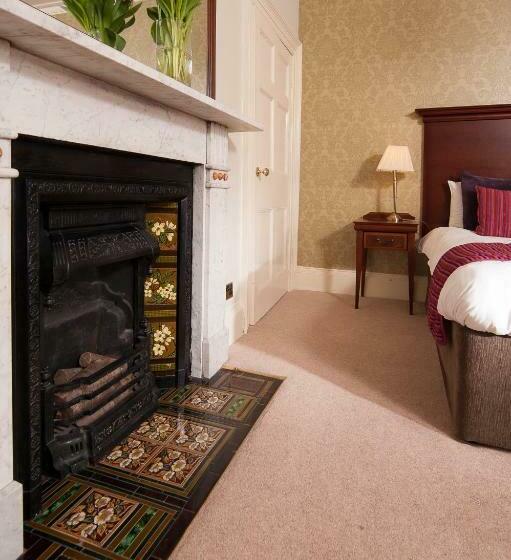 غرفة عائلية, Roundthorn Country House & Luxury Apartments