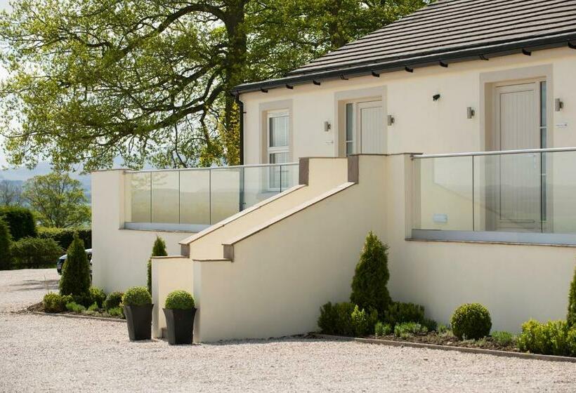 شقة غرفة واحدة, Roundthorn Country House & Luxury Apartments