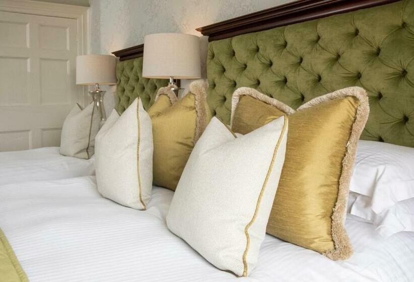 غرفة عائلية, Roundthorn Country House & Luxury Apartments