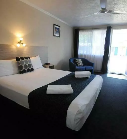 スタンダードルーム, Shoredrive Motel