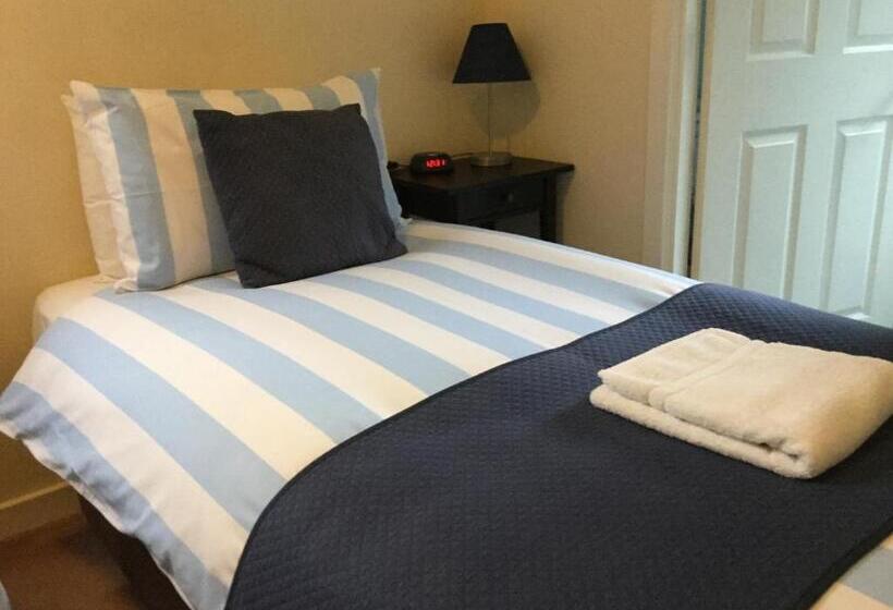 Номер Стандарт, Darroch View B&b