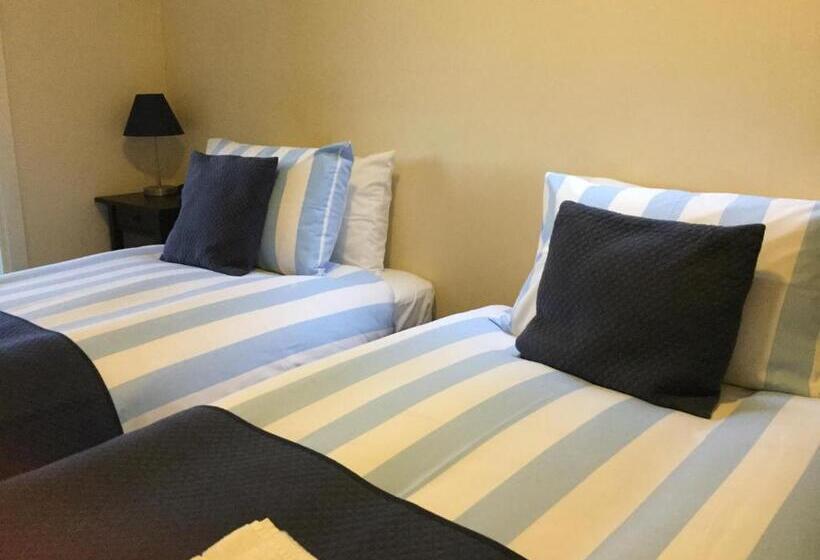 Номер Стандарт, Darroch View B&b