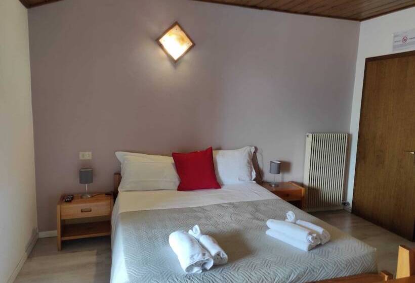 غرفة قياسية مطلّة علي البحيرة, Albergo Stella D Italia