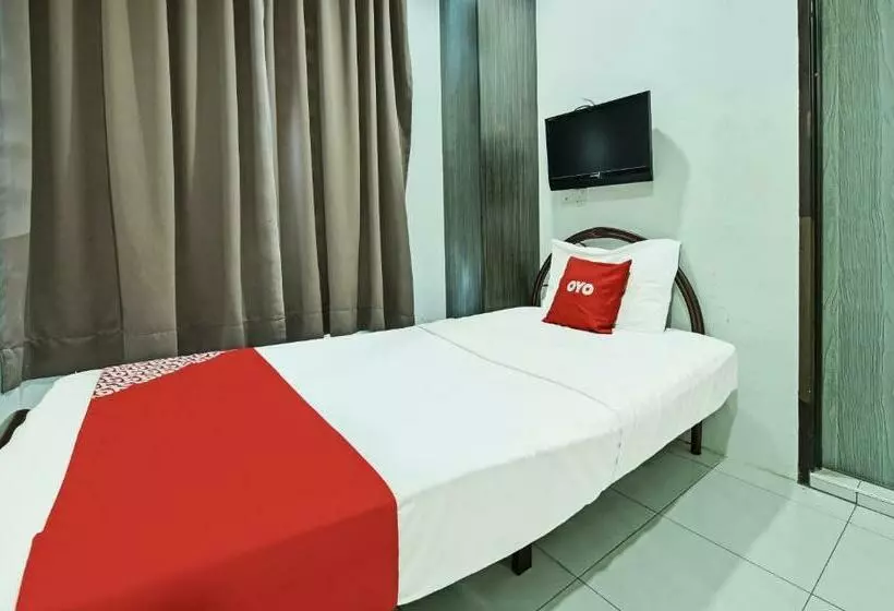 Deluxe Yhden Hengen Huone, Checkedinn