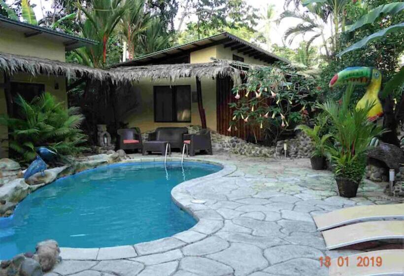 غرفة قياسية ثلاثية, Casa Caribbean Coconut