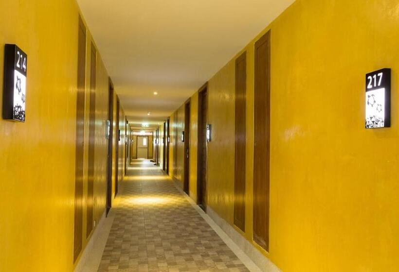 سوییت با چشمانداز دریا, Coriacea Beachfront Boutique Phuket Resort Sha Plus