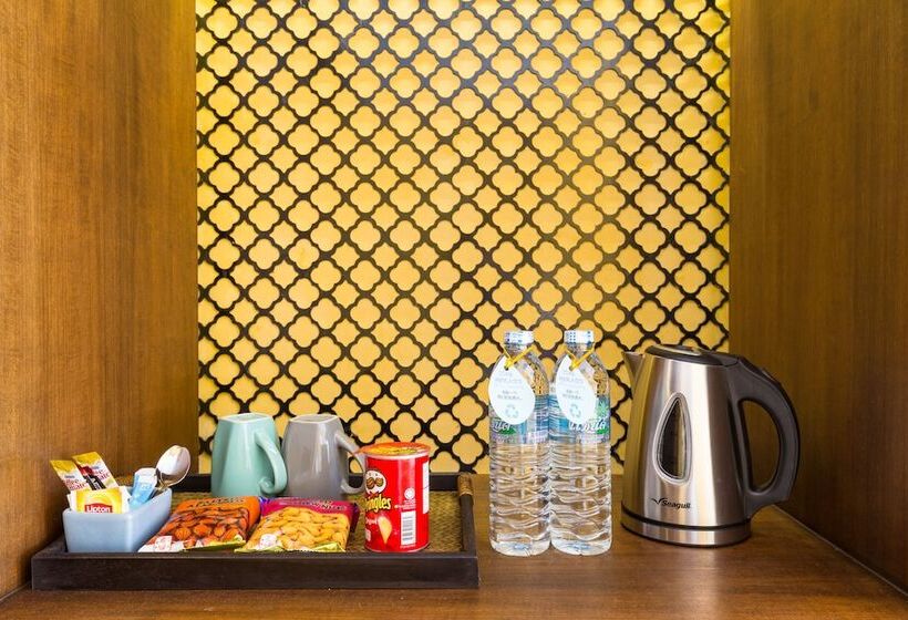 اتاق لوکس, Coriacea Beachfront Boutique Phuket Resort Sha Plus