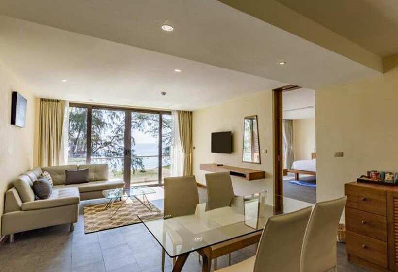سوییت با چشمانداز دریا, Coriacea Beachfront Boutique Phuket Resort Sha Plus