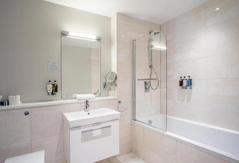 חדר סטנדרט נוף למגרש גולף, Cotswolds Hotel & Spa