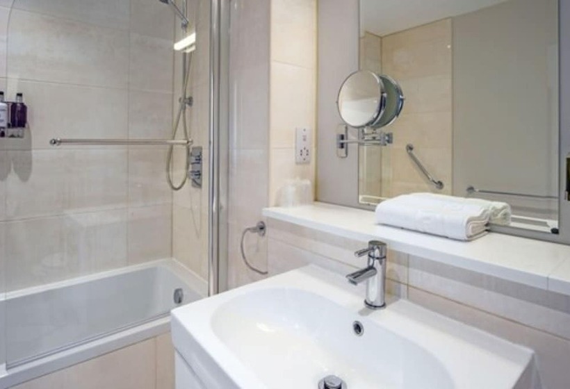 חדר סטנדרט נוף למגרש גולף, Cotswolds Hotel & Spa