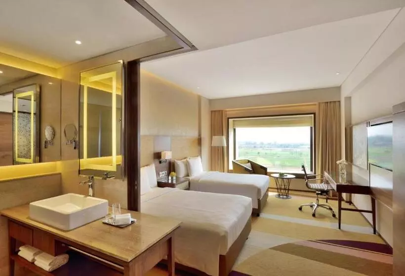 ガーデンビューデラックスルーム, Courtyard By Marriott Raipur