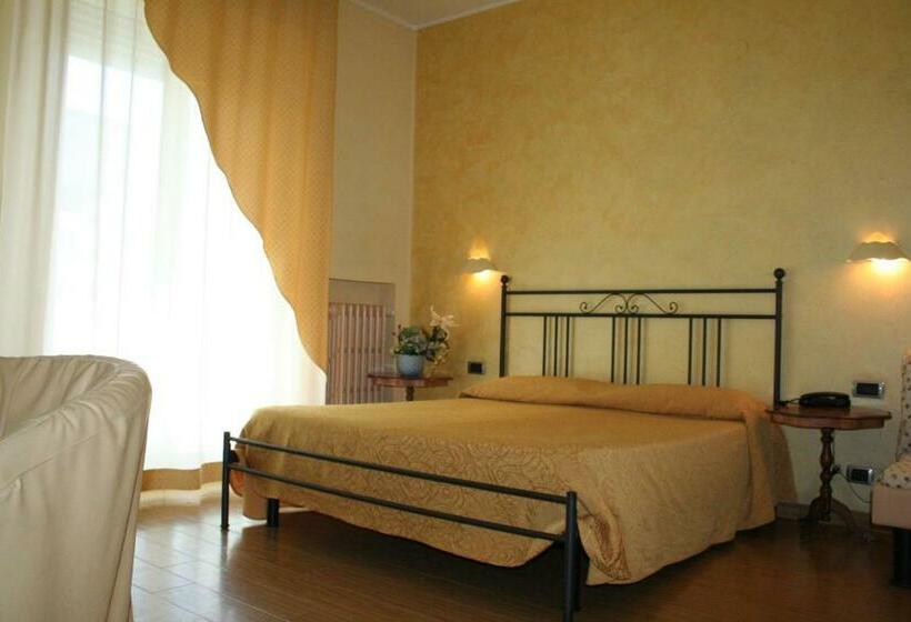 스탠다드 룸, Diamante