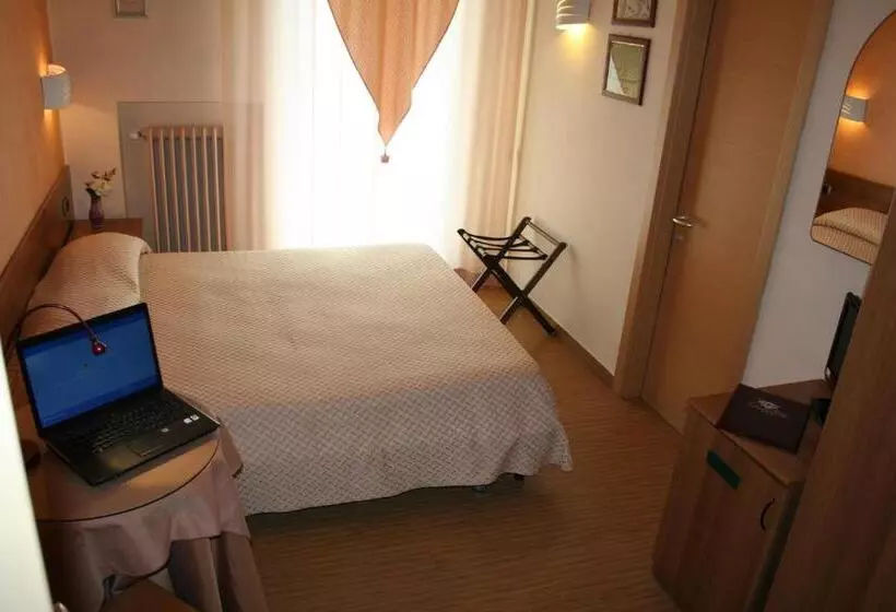 Economy-huone, Diamante