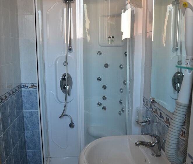 스탠다드 트리플 룸, Diamante