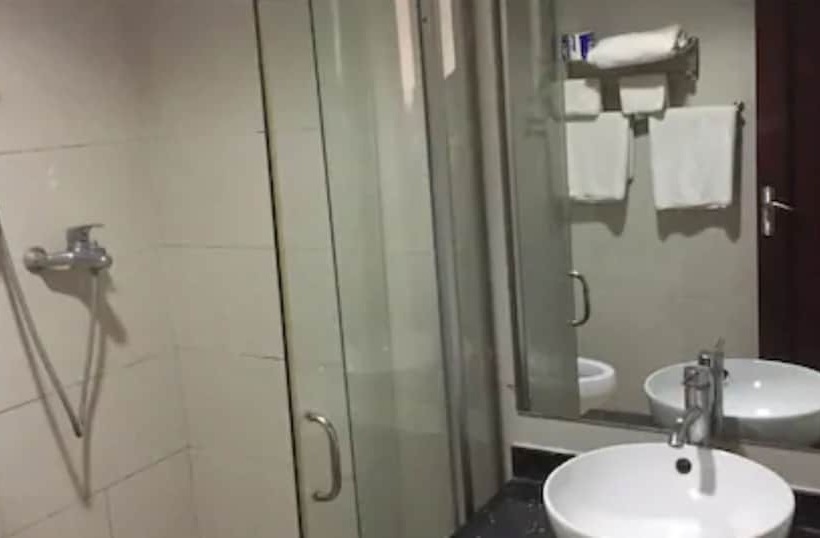 اتاق لوکس, Emerald Hotel & Restaurant