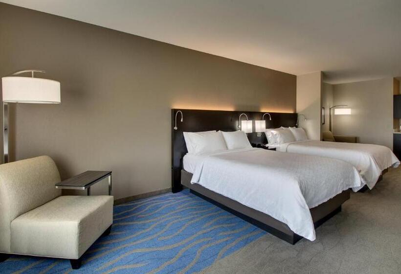 장애인을 위한 스위트, Holiday Inn Express & Suites Lancaster East   Strasburg, An Ihg